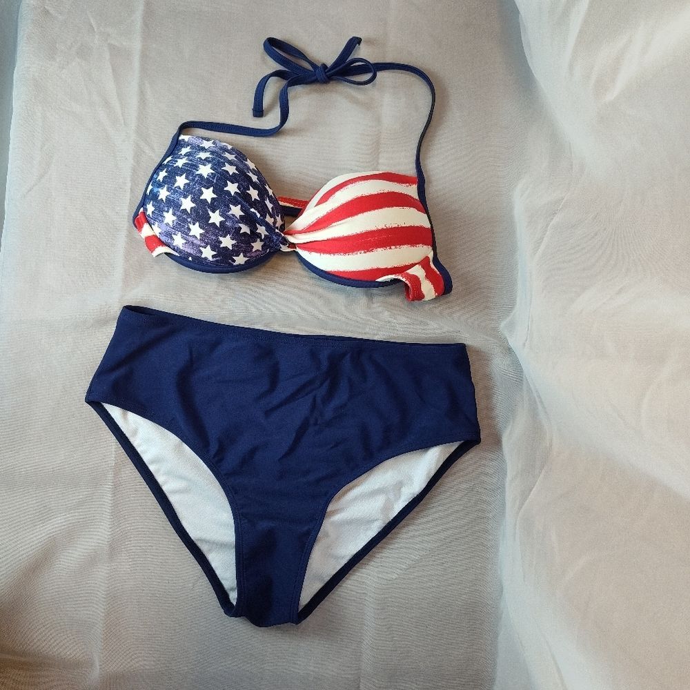 Endless Sun 2 Piece Bikini Swimsuit Large Red White Blue Stars Stripes Push Up